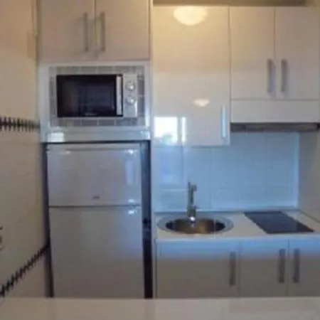1 Estudio Y 1 De 1 Cerca De La Playa - Tp * San José