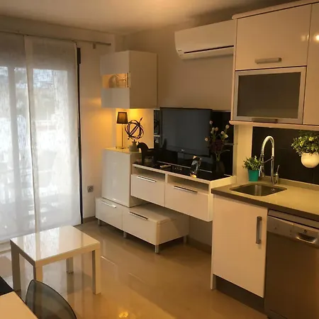 1 Estudio Y 1 De 1 Cerca De La Playa - Tp * San José